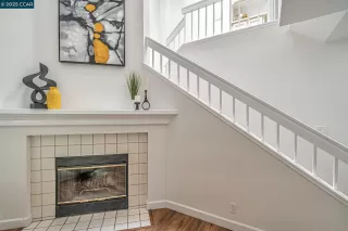 Photo #5: 41097472 Listing