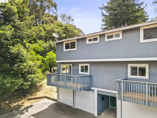 MLS: 41097525 Condo For Sale