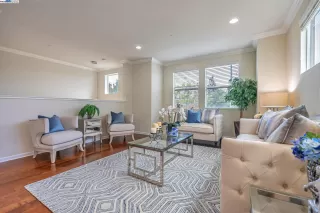 Photo #5: 41097553 Listing