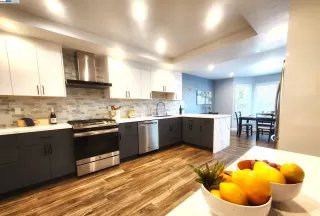 Photo #2: 41097585 Listing