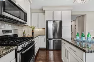 Photo #1: 41097591 Listing 