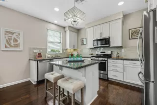 Photo #2: 41097591 Listing 