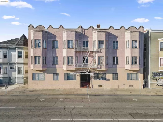 MLS: 41097820 Condo For Sale