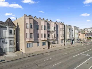 Photo #1: 41097820 Listing 