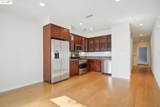 Photo #5: 41097822 Listing 