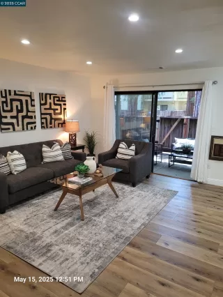 Photo #2: 41097849 Listing