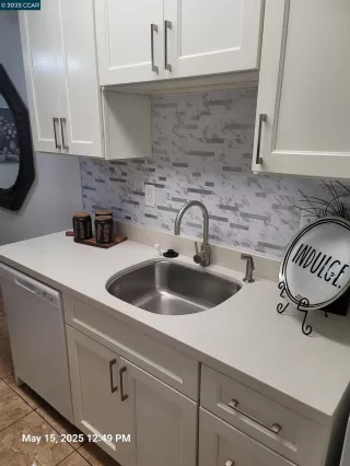 Photo #4: 41097849 Listing