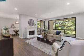 Photo #5: 41097872 Listing