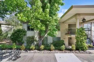 Photo #2: 41097882 Listing