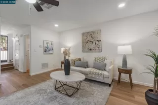 Photo #5: 41097901 Listing