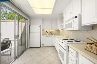 Photo #4: 41097957 Listing 