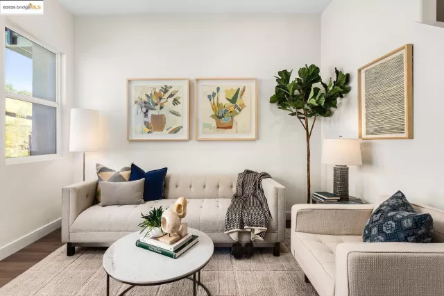 MLS: 41097988 Condo For Sale