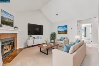 Photo #4: 41098141 Listing