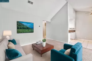 Photo #5: 41098141 Listing