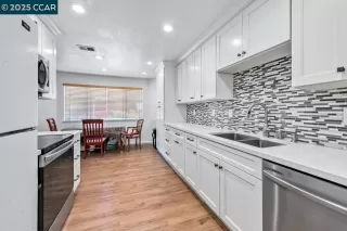 Photo #4: 41098146 Listing 