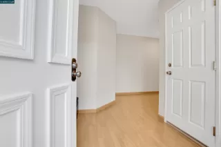 Photo #1: 41098197 Listing