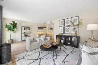 Photo #5: 41098202 Listing