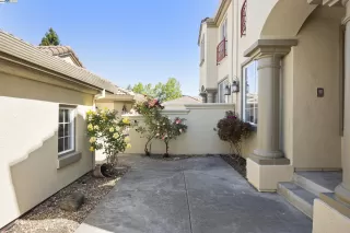 Photo #2: 41098204 Listing 