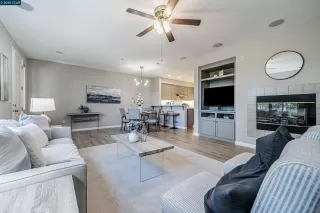 Photo #4: 41098329 Listing