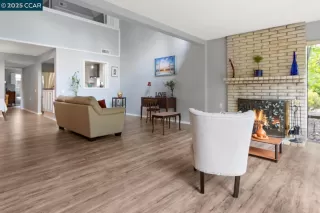 Photo #4: 41098509 Listing 