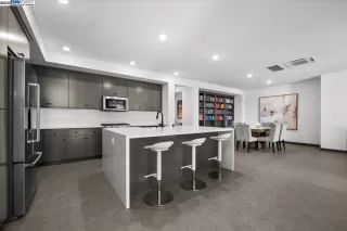 Photo #6: 41098570 Listing 