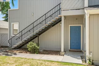 Photo #2: 41098640 Listing