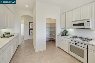 Photo #6: 41098678 Listing