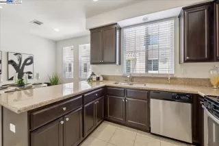 Photo #4: 41098751 Listing