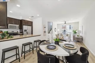 Photo #5: 41098751 Listing