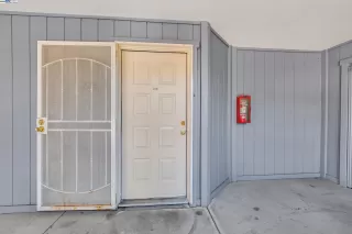 Photo #2: 41098755 Listing 