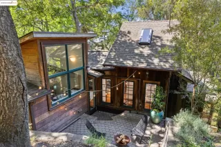 Photo #1: 41098789 Listing