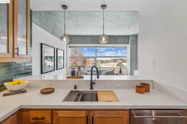 MLS: 41098794 Condo For Sale