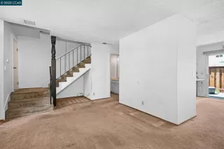 Photo #3: 41098808 Listing 