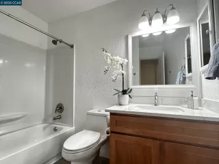 Photo #3: 41098855 Listing