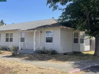 Photo #3: 41098884 Listing