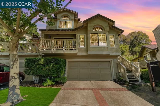 MLS: 41098915 Condo For Sale