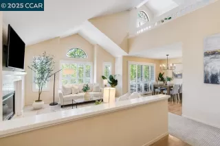 Photo #2: 41098915 Listing 