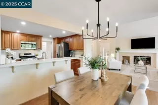 Photo #6: 41098915 Listing 