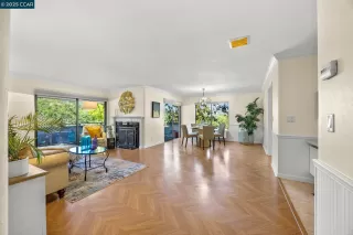 Photo #4: 41098936 Listing 