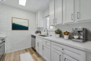 Photo #1: 41099059 Listing 