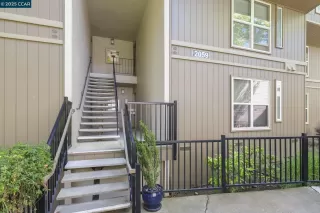 Photo #1: 41099107 Listing 