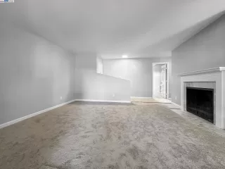 Photo #4: 41099232 Listing