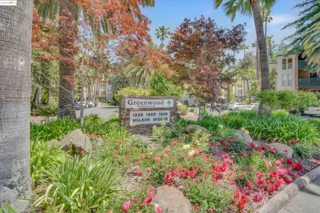 MLS: 41099251 Condo For Sale