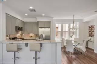 Photo #2: 41099275 Listing