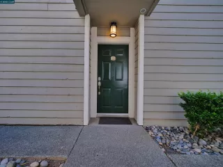 Photo #3: 41099341 Listing