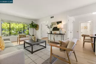 Photo #2: 41099366 Listing