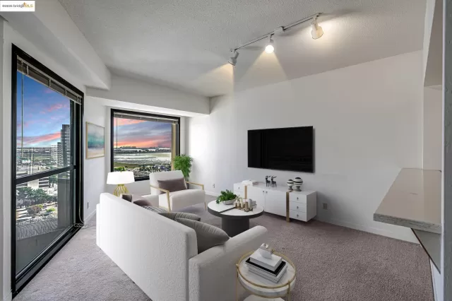 MLS: 41099382 Condo For Sale