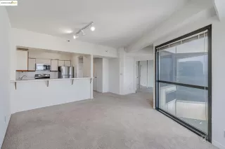 Photo #5: 41099382 Listing