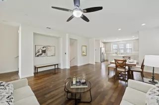 Photo #5: 41099394 Listing 