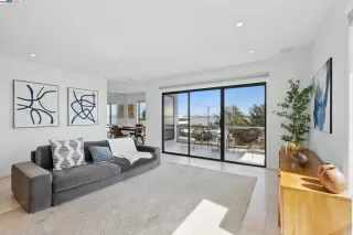 Photo #1: 41099402 Listing